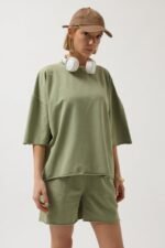 Lazer Kesim Bağcık Detay Şort - Görsel 4