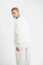 Unisex Uzun Kol Bisiklet Yaka Yıkamalı SweatShirt - Beyaz - Görsel 3