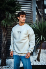 Oversize Bisiklet Yaka Üç İplik Baskılı SweatShirt - Beyaz - Görsel 3