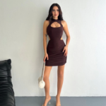 Göğüs Ve Yanlar Dekolteli Kolsuz Boy Elbise - Kahverengi