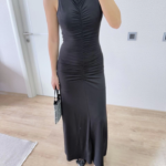 Kolsuz Büzgülü Uzun Elbise - Siyah