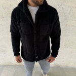 Erkek Pelüş Polar Hırka Gömlek – Yakalı, İlik Düğmeli, Göğüs Cepli, Yumuşak Dokulu Kışlık Regular Fit Rahat Günlük Model - Siyah - Görsel 4