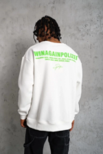 Erkek Oversize Sweatshirt – Beyaz Renk  Ön Ve Sırt Baskılı, Üç İplik İçi Pamuklu Kumaş, Rahat Kalıp, Ribanalı Kışlık Sweat  Winagain Polizei Serisi - Beyaz - Görsel 3