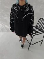 Yıldırım Baskılı Bisiklet Yaka SweatShirt - Siyah - Görsel 3