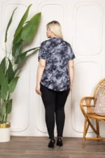 Desenli Püsküllü Viskon Bluz Bebe Yaka Kısa Kollu Big Size Rahat Kesim - Desenli - Görsel 3