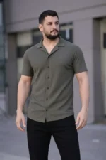 Erkek Waffle Kumaş Kısa Kollu Düğmeli Açık Yaka Regular Fit Gömlek - Haki - Görsel 2