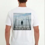 Erkek Oversize Tişört - Sırt Baskılı Survivor Penguin Temalı, Felsefi Yazılı Bisiklet Yaka Tişört - Beyaz