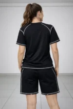 Spor Tişört Şort Takım Kontrast Dikiş Detaylı Ovarsize Rahat Kalıp - Siyah - Görsel 3