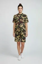 Kamuflaj Desenli Tişört Şort Takım – Günlük Rahat Kesim Yazlık 2’li Kombin - Kamuflaj - Görsel 3