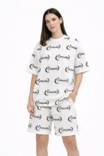 Oversize Ön Ve Arka Baskılı Tişört Şort Takım Rahat Kalıp Yazlık Günlük Kombin - Beyaz - Görsel 3