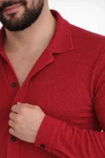 Erkek Waffle Kumaş Uzun Kollu Düğmeli Açık Yaka Regular Fit Gömlek - Kırmızı - Görsel 2