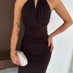 Uzun Abiye Elbise Yırtmaçlı Sırt Dekolteli Şık Gece Elbisesi - Kahverengi