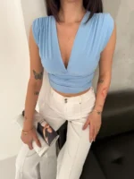 Vatkalı Kolsuz V Yaka Drapeli Crop Bluz Likralı Fit - Bebek Mavisi