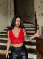 Dantel Bralet Crop Sütyen V Yaka Askılı Şık Esnek Rahat - Kırmızı