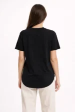 Basic T-Shirt Kısa Kol Bisiklet Yaka Oval Kesim Tişört - Siyah - Görsel 2