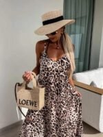 Kadın Askılı Yuvarlak Yakalı Geniş Kesim Leopar Desenli Uzun Süprem Elbise - Görsel 3