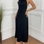 Kadın Boyundan Askılı Halter Kollu Viskon Elbise