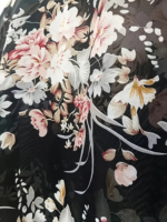 Kadın Kısa Kollu Yuvarlak Yaka çiçek Baskılı Asimetrik Kesim şifon Bluz - Görsel 9