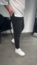 Erkek Siyah Dizi Yırtık Boyfriend Jean