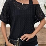 Kadın Askılı Yuvarlak Yaka Viskon Atlet Ve Yarasa Kollu Omuzdan Açık Dantel Bluz Ikili Takım