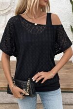 Kadın Askılı Yuvarlak Yaka Viskon Atlet Ve Yarasa Kollu Omuzdan Açık Dantel Bluz Ikili Takım