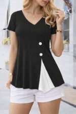 Kadın Kısa Kollu Asimetrik V Yakalı Düğme Detaylı Viskon Bluz - Görsel 3