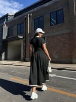 Kadın Kısa Kollu V Yakalı Pileli Uzun Janjan Krep Elbise - Görsel 3