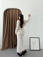 Kadın Uzun Kollu Kuş Gözü Transparan Detay Triko Bluz Ve Maxi Boy Etek Ikili Takım - Görsel 4