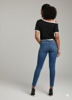 Kadın Kısa Kollu Tek Omuzu Açık Askı Toka Detaylı Viskon Bluz - Görsel 8