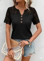 Kadın Kısa Kollu V Yakalı önden Düğmeli Dantel Detaylı Waffle Bluz