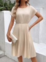 Kadın Kısa Kollu Yakası Açık Belden Lastikli Pileli Kısa Ithal Krep Elbise - Görsel 2