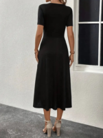 Kadın Kısa Kollu V Yakalı önden Düğmeli Yırtmaçlı Midi Viskon Elbise - Görsel 3