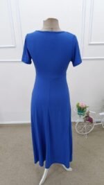 Kadın Kısa Kollu Asimetrik Yakalı Düğme Detaylı Midi Viskon Elbise - Görsel 5