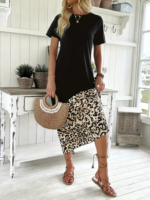 Kadın Kısa Kollu Bisiklet Yaka Leopar Detaylı Midi üst Viskon Alt Süprem Elbise - Görsel 4
