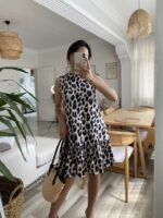 Kadın Kolsuz Sırttan Bağlamalı Fırfırlı Leopar Desenli Süprem Elbise - Görsel 4