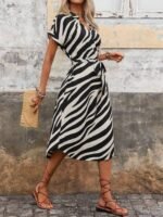 Kadın Kısa Kollu V Hakim Yakalı Zebra Desenli Midi Süprem Elbise - Görsel 6