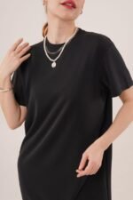 Yırtmaç Detaylı Kısa Kollu Salaş Maxi Siyah Elbise - Görsel 2