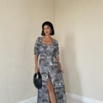 Haki Önü Düğmeli Kalp Yaka Elbise