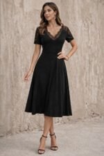 Kadın Kısa Kollu V Dantel Yakalı Midi Viskon Elbise - Görsel 4