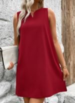 Kadın Askılı V Yakalı Geniş Kesim Detaylı Kısa Janjan Krep Elbise - Görsel 4