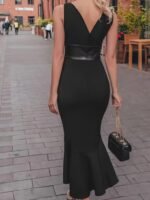 Kadın Kolsuz Kayık Yaka Beli Deri Detaylı Krep Elbise - Görsel 4