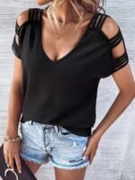 Kadın Kısa Kollu V Yakalı şerit Detaylı Viskon Bluz - Görsel 2