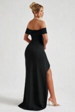 Kadın Madonna Yaka Pileli Derin Yırtmaçlı Uzun Ithal Krep Elbise - Görsel 4