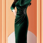 Kadın Uzun Kollu Bot Yaka Yanı Taş Detaylı Midi Kadife Elbise