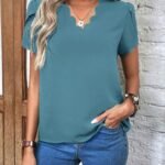 Kadın Kısa Kollu Lazer V Yakalı Ithal Krep Bluz