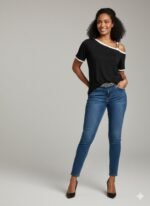 Kadın Kısa Kollu Tek Omuzu Açık Askı Toka Detaylı Viskon Bluz - Görsel 7