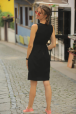 Kadın V Yakalı önden Düğme Detay Beli Lastikli Keten Kısa Elbise - Görsel 2