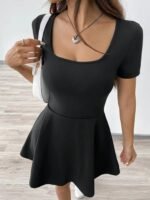 Kadın Kısa Kollu Kare Yaka Short Detaylı Cepli Dalgıç Elbise - Görsel 4