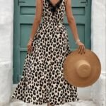 Kadın Ip Askılı Yuvarlak Yakalı Arkası V Yakalı Yırtmaçlı Uzun Leopar Desenli Süprem Elbise
