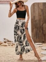 Kadın Ip Askılı Yuvarlak Yaka Kısa Viskon Bluz Ve Desenli Yırtmaçlı Süprem Etek Ikili Takım - Görsel 4